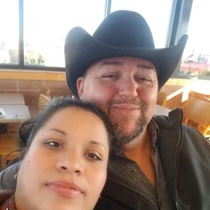 Meet your Posher, Helton